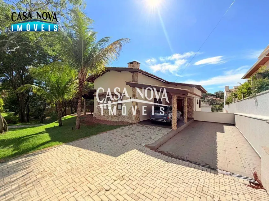 Foto 3 de Casa de Condomínio com 3 quartos à venda, 820m2 em Vinhedo - SP