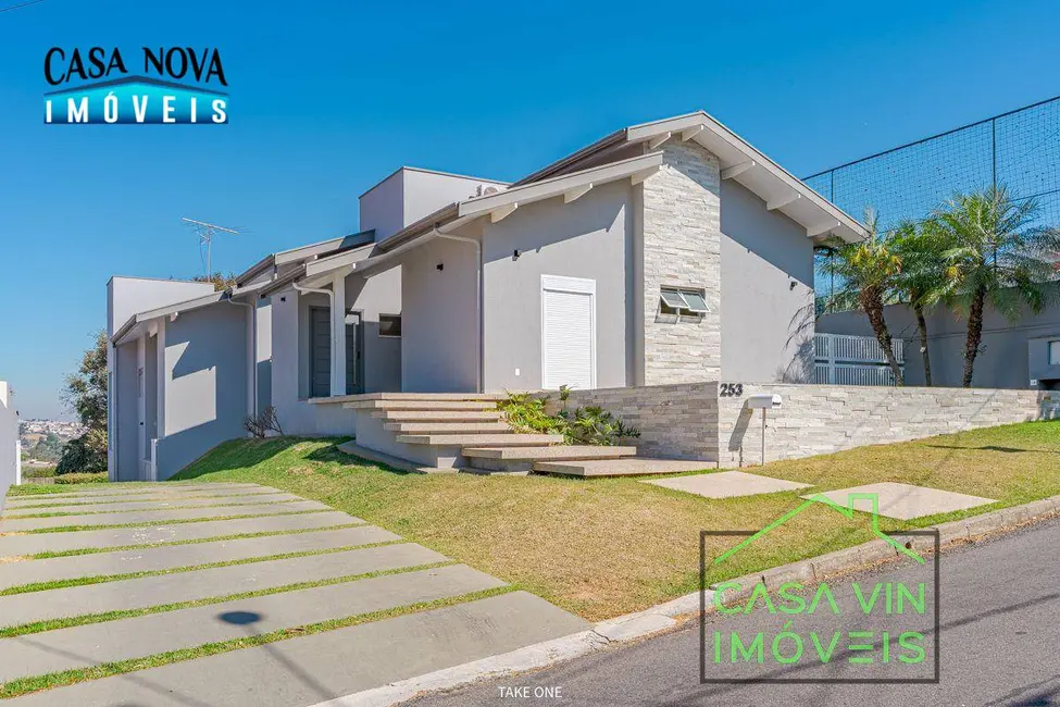 Foto 3 de Casa de Condomínio com 3 quartos à venda, 1000m2 em Vinhedo - SP