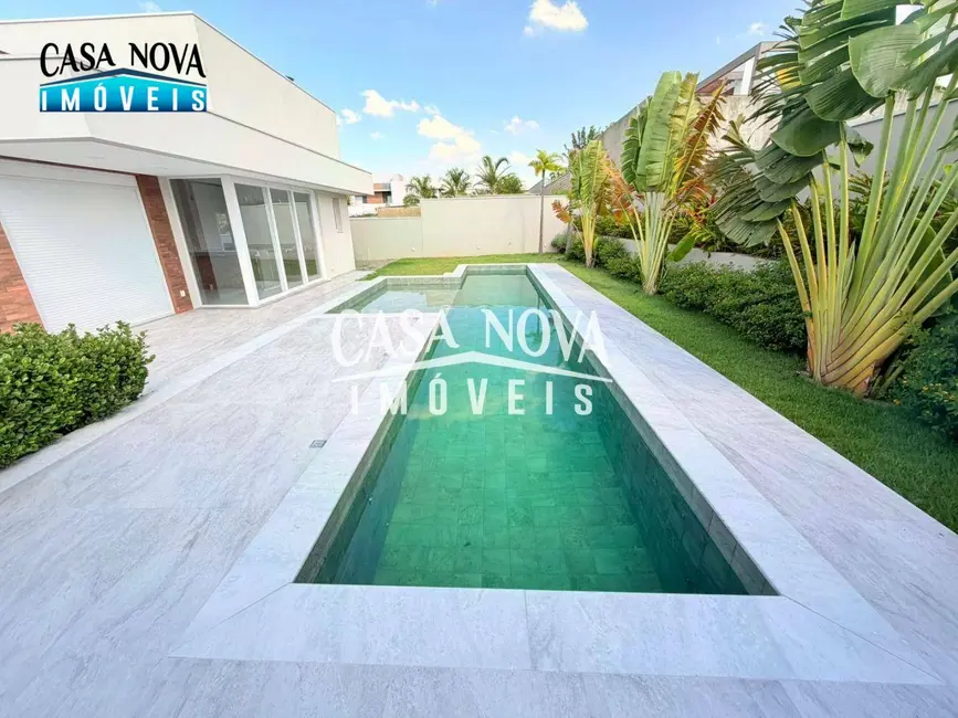 Foto 8 de Casa de Condomínio com 5 quartos à venda e para alugar, 800m2 em Vinhedo - SP