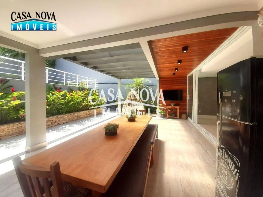 Foto 8 de Casa de Condomínio com 4 quartos à venda, 600m2 em Centro, Vinhedo - SP