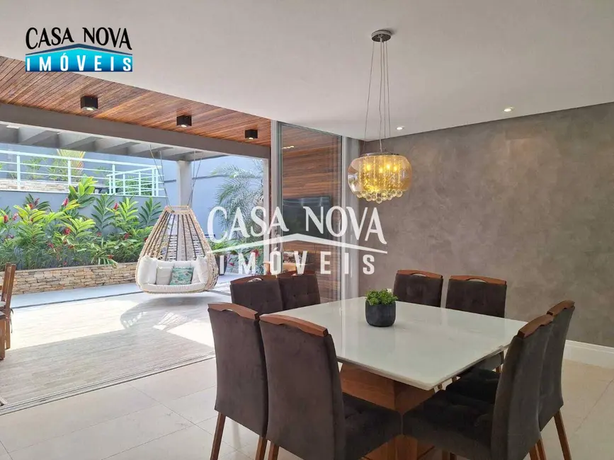 Foto 9 de Casa de Condomínio com 4 quartos à venda, 600m2 em Centro, Vinhedo - SP