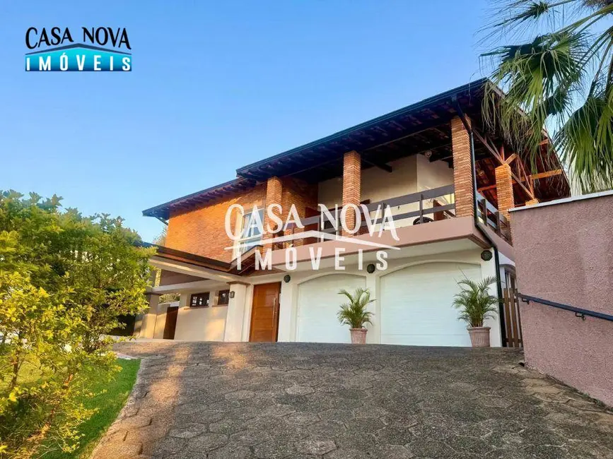 Foto 1 de Casa de Condomínio com 3 quartos à venda, 800m2 em Vinhedo - SP