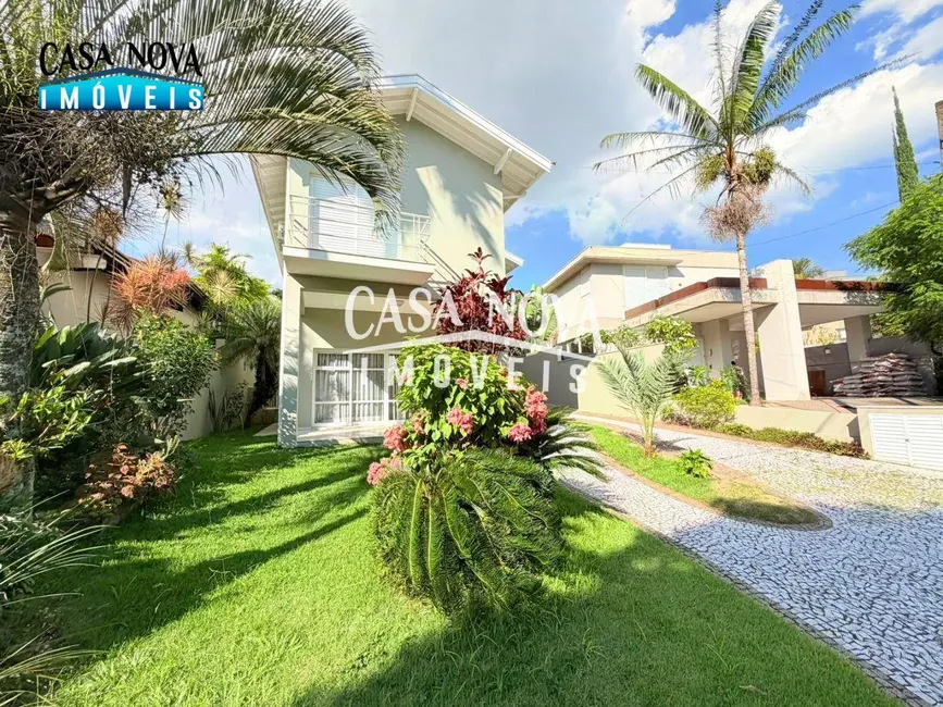 Foto 2 de Casa de Condomínio com 4 quartos para alugar, 496m2 em Buracão, Vinhedo - SP