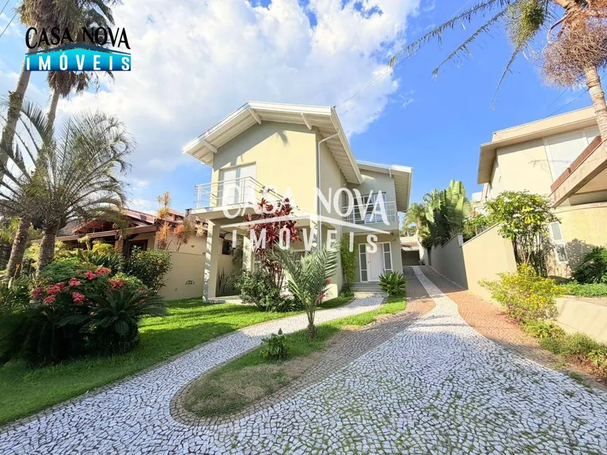 Foto 1 de Casa de Condomínio com 4 quartos para alugar, 496m2 em Buracão, Vinhedo - SP