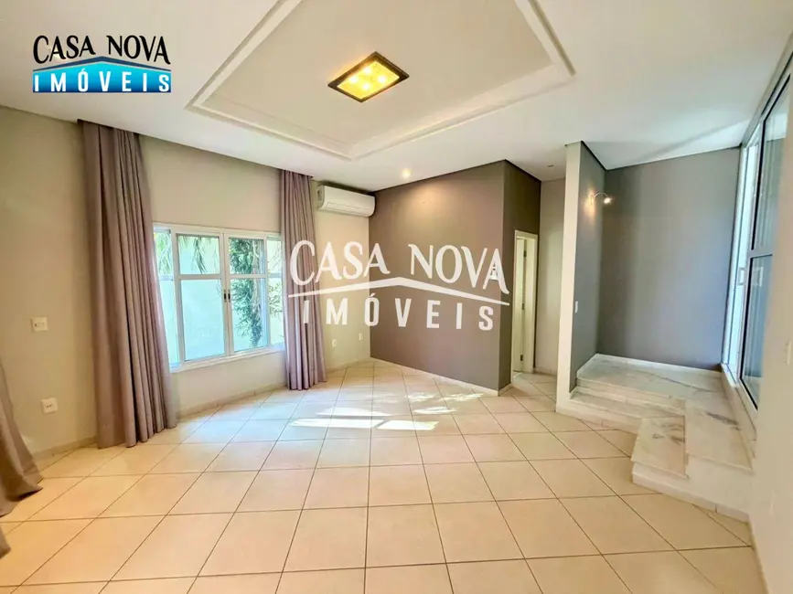 Foto 4 de Casa de Condomínio com 4 quartos para alugar, 496m2 em Buracão, Vinhedo - SP