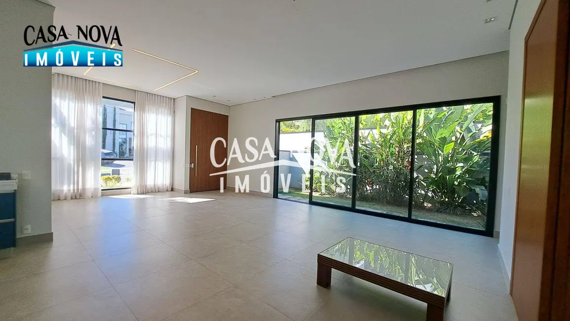 Foto 6 de Casa de Condomínio com 3 quartos à venda, 800m2 em Vinhedo - SP