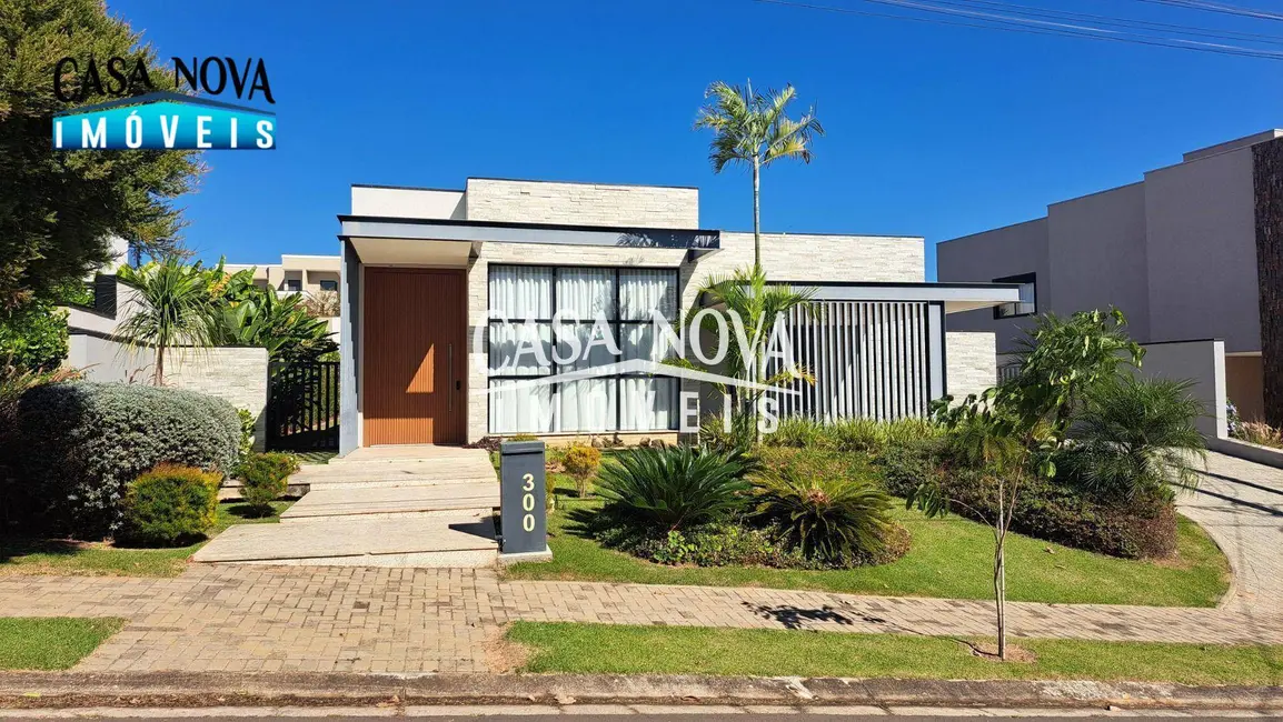 Foto 1 de Casa de Condomínio com 3 quartos à venda, 800m2 em Vinhedo - SP