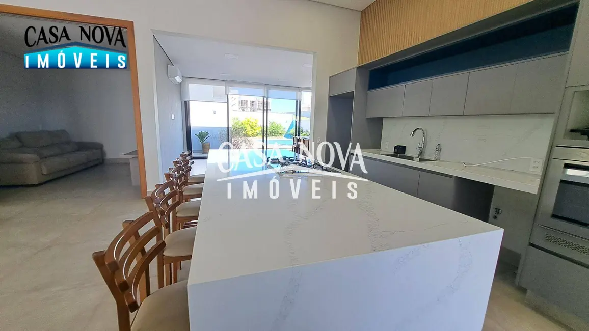 Foto 9 de Casa de Condomínio com 3 quartos à venda, 800m2 em Vinhedo - SP
