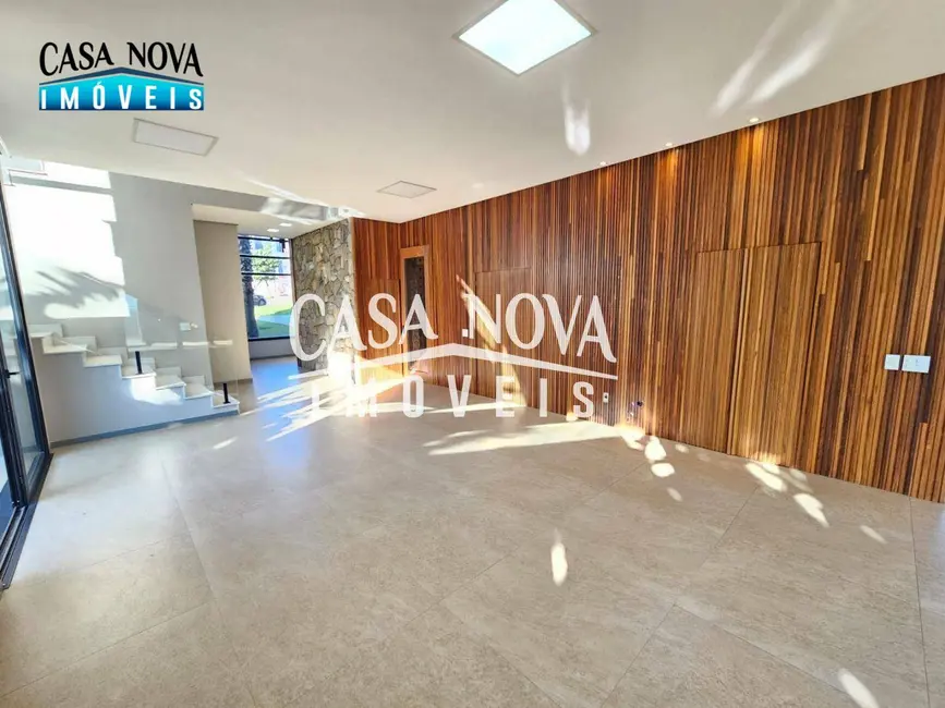 Foto 3 de Casa de Condomínio com 4 quartos à venda, 800m2 em Vinhedo - SP
