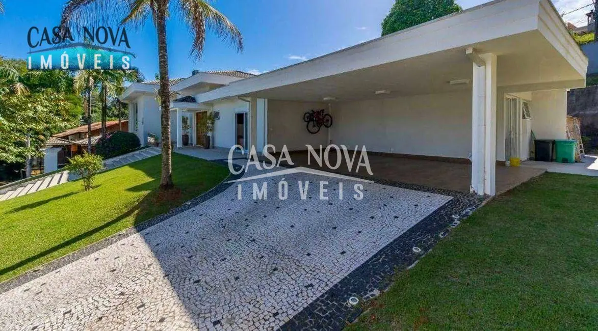 Foto 3 de Casa de Condomínio com 6 quartos à venda e para alugar, 1600m2 em Vinhedo - SP