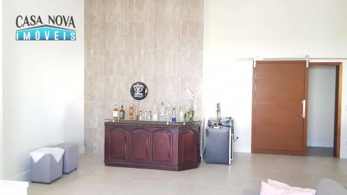 Foto 4 de Casa de Condomínio com 3 quartos à venda, 800m2 em Cachoeira, Vinhedo - SP