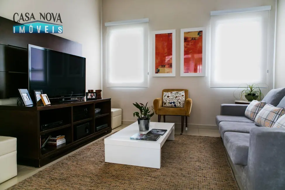 Casa de Condomínio com 3 quartos à venda e para alugar, 600m2 em Centro, Vinhedo - SP - imagem 4 Foto 4 de Casa de Condomínio com 3 quartos à venda e para alugar, 600m2 em Centro, Vinhedo - SP