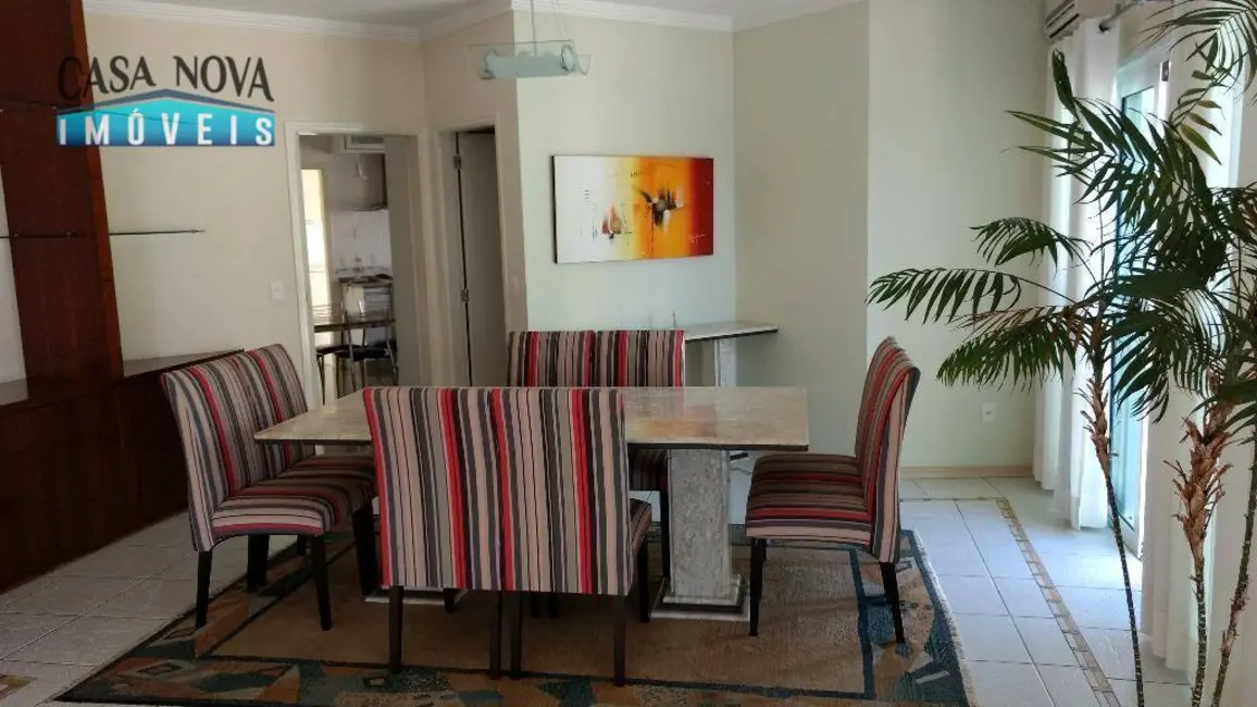 Foto 3 de Casa de Condomínio com 3 quartos à venda, 800m2 em Vinhedo - SP