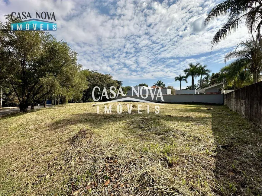 Foto 3 de Terreno / Lote à venda, 850m2 em Vinhedo - SP