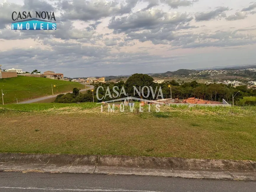 Foto 2 de Terreno / Lote à venda, 1050m2 em Cachoeira, Vinhedo - SP