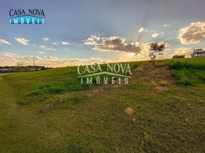 Foto 4 de Terreno / Lote à venda, 1030m2 em Cachoeira, Vinhedo - SP