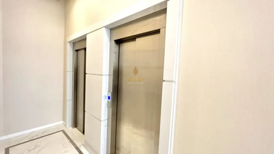 Foto 5 de Apartamento com 2 quartos à venda, 62m2 em Camboriu - SC