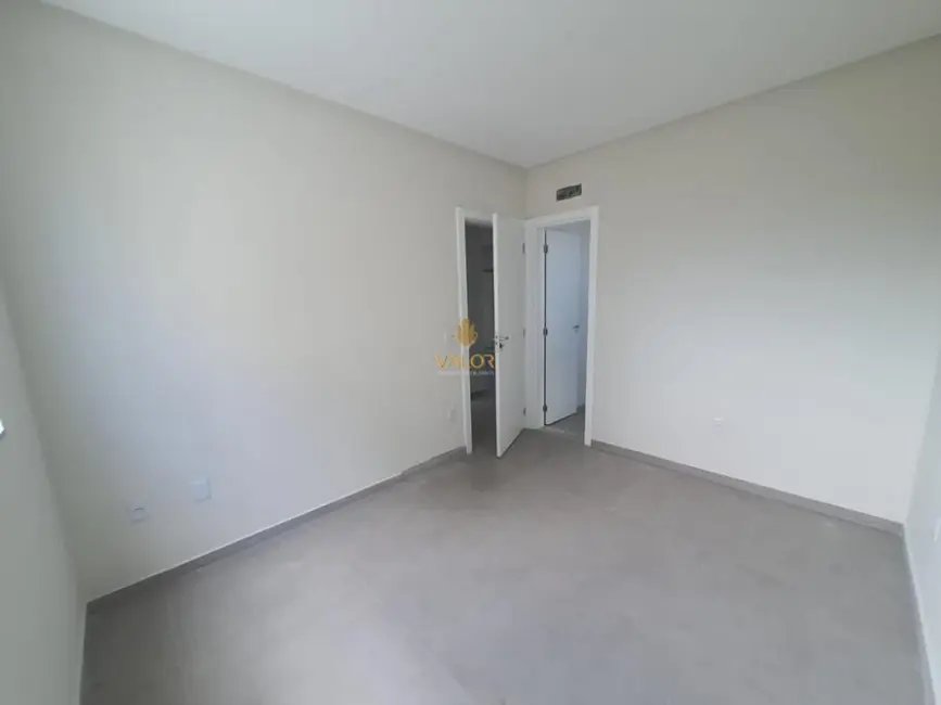 Foto 4 de Apartamento com 2 quartos à venda, 72m2 em Camboriu - SC