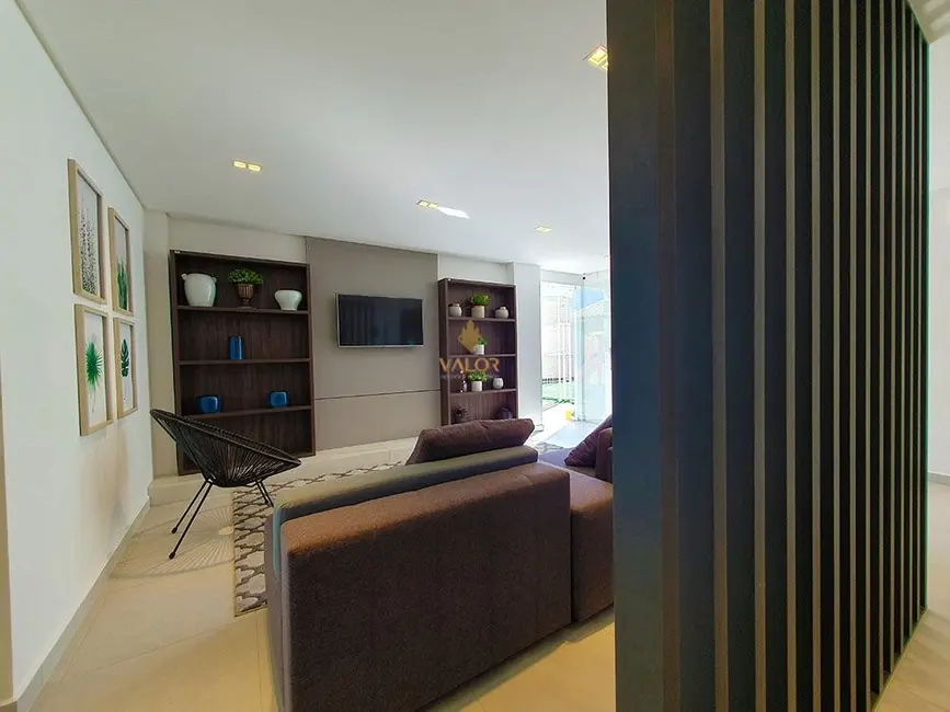 Foto 3 de Apartamento com 2 quartos à venda, 63m2 em Camboriu - SC