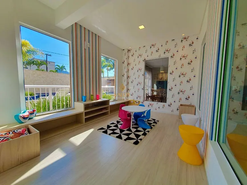 Foto 5 de Apartamento com 2 quartos à venda, 63m2 em Camboriu - SC