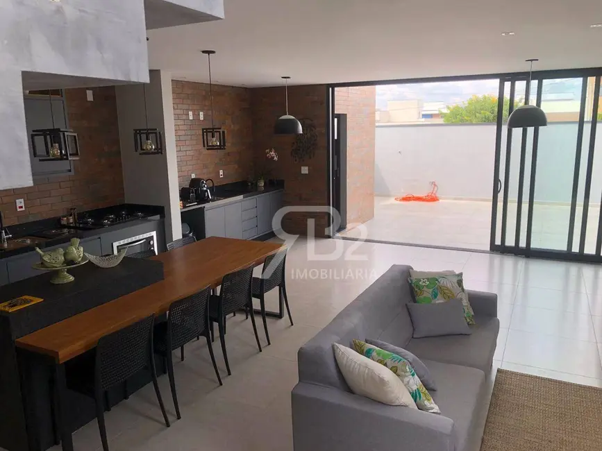 Casa de Condomínio com 3 quartos à venda, 170m2 em São Bento, Paulinia - SP - imagem 3 Foto 3 de Casa de Condomínio com 3 quartos à venda, 170m2 em São Bento, Paulinia - SP