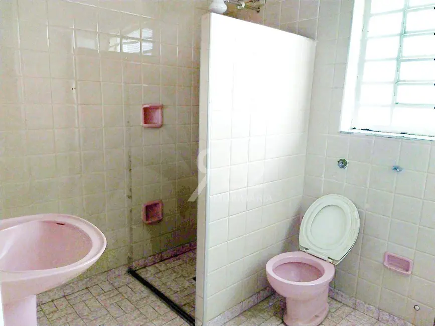 Foto 24 de Casa à venda, 325m2 em Vila Lemos, Campinas - SP