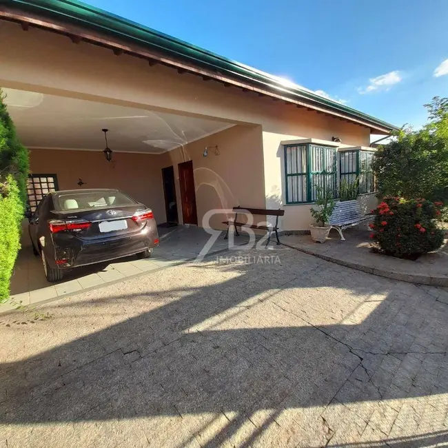 Casa com 3 quartos à venda, 375m2 em Campinas - SP - imagem 1 Foto 1 de Casa com 3 quartos à venda, 375m2 em Campinas - SP