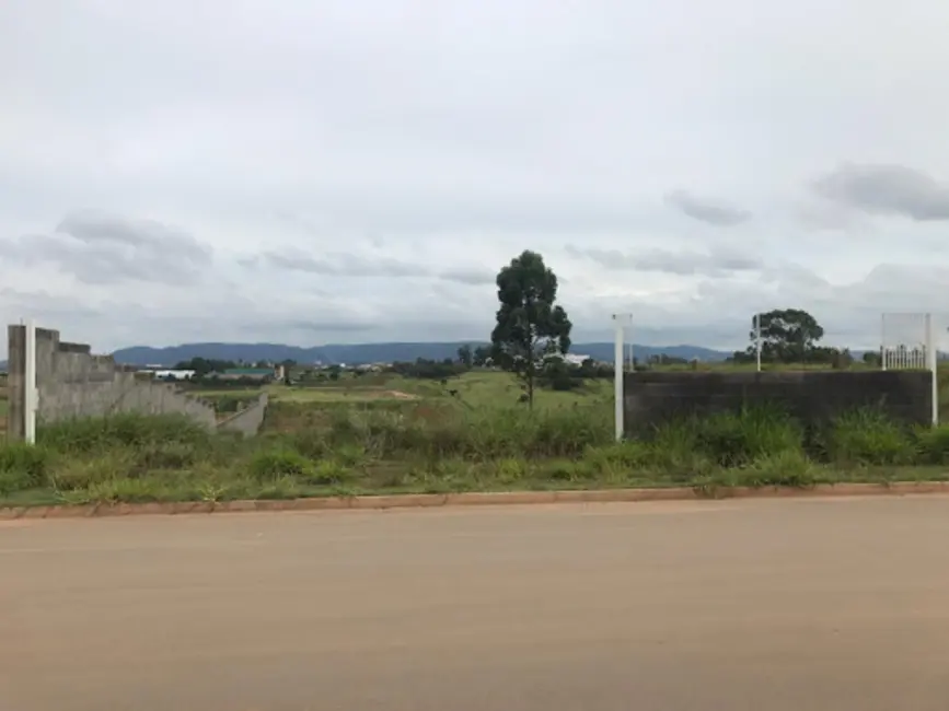 Sala Comercial à venda, 2350m2 em Itupeva - SP - imagem 4 Foto 4 de Sala Comercial à venda, 2350m2 em Itupeva - SP