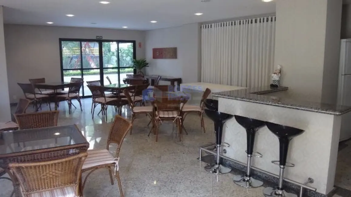 Foto 4 de Apartamento com 3 quartos à venda, 96m2 em Vila Itapura, Campinas - SP