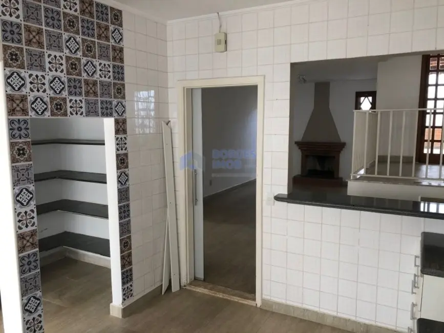 Casa com 3 quartos à venda, 250m2 em Cidade Universitária, Campinas - SP - imagem 9 Foto 9 de Casa com 3 quartos à venda, 250m2 em Cidade Universitária, Campinas - SP