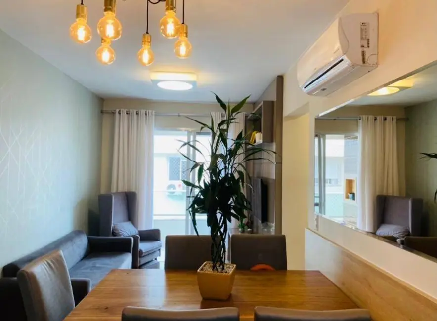 Foto 2 de Apartamento com 2 quartos à venda, 63m2 em Canasvieiras, Florianopolis - SC