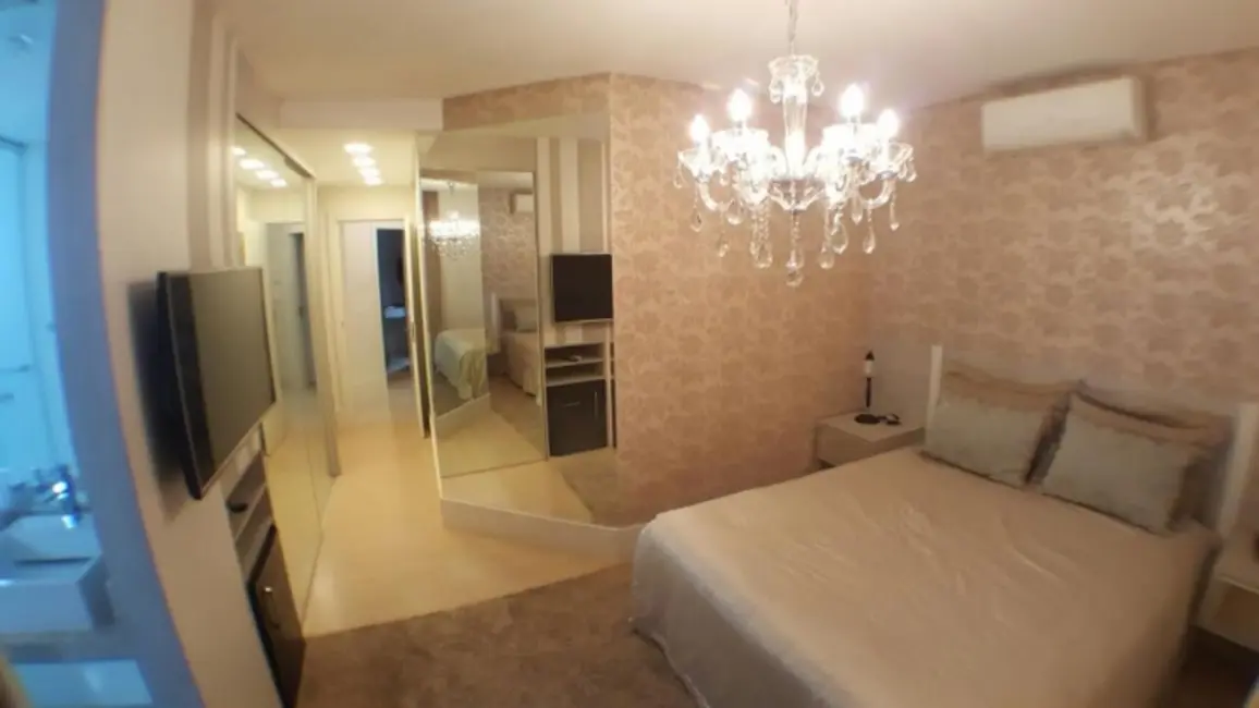 Foto 9 de Apartamento com 3 quartos à venda, 137m2 em Centro, Balneario Camboriu - SC