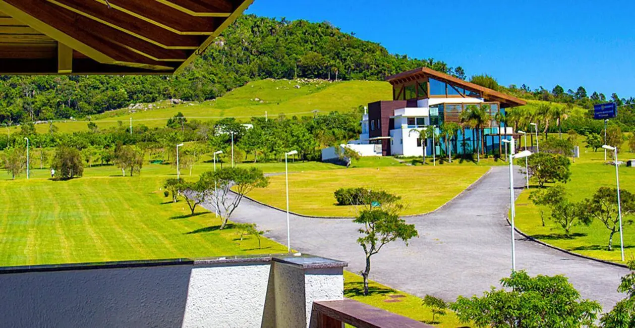 Foto 1 de Terreno / Lote à venda em Ingleses do Rio Vermelho, Florianopolis - SC