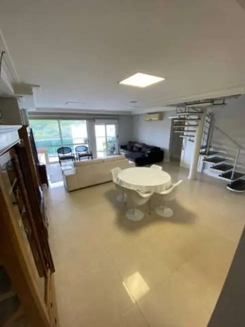 Foto 4 de Apartamento com 3 quartos à venda, 250m2 em Agronômica, Florianopolis - SC