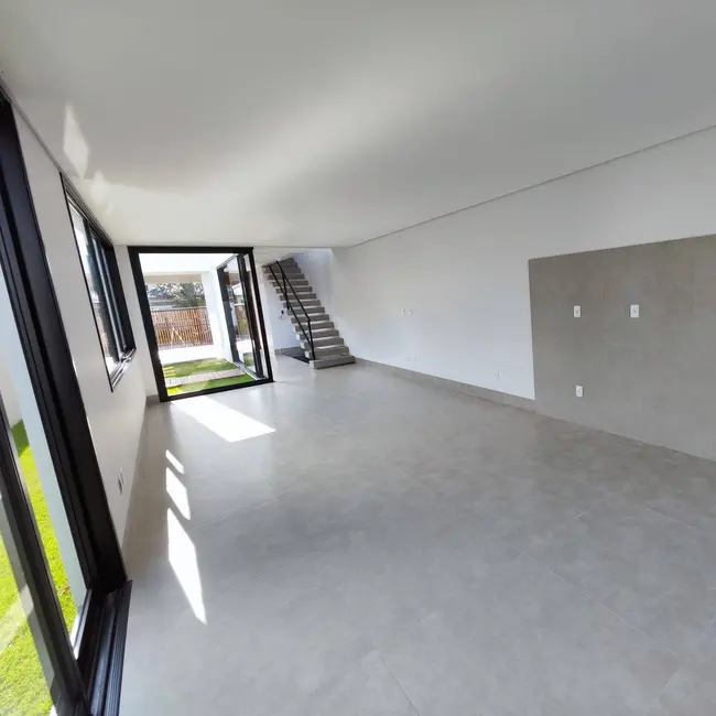 Foto 6 de Casa com 3 quartos à venda em Campeche, Florianopolis - SC