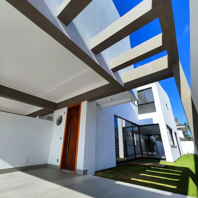 Foto 2 de Casa com 3 quartos à venda em Campeche, Florianopolis - SC