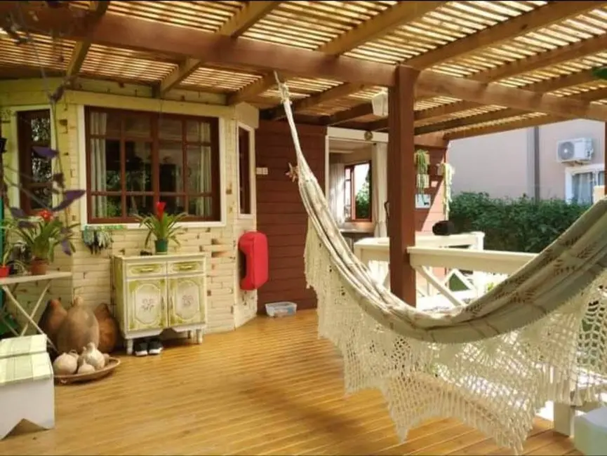 Foto 5 de Casa com 2 quartos à venda em Campeche, Florianopolis - SC