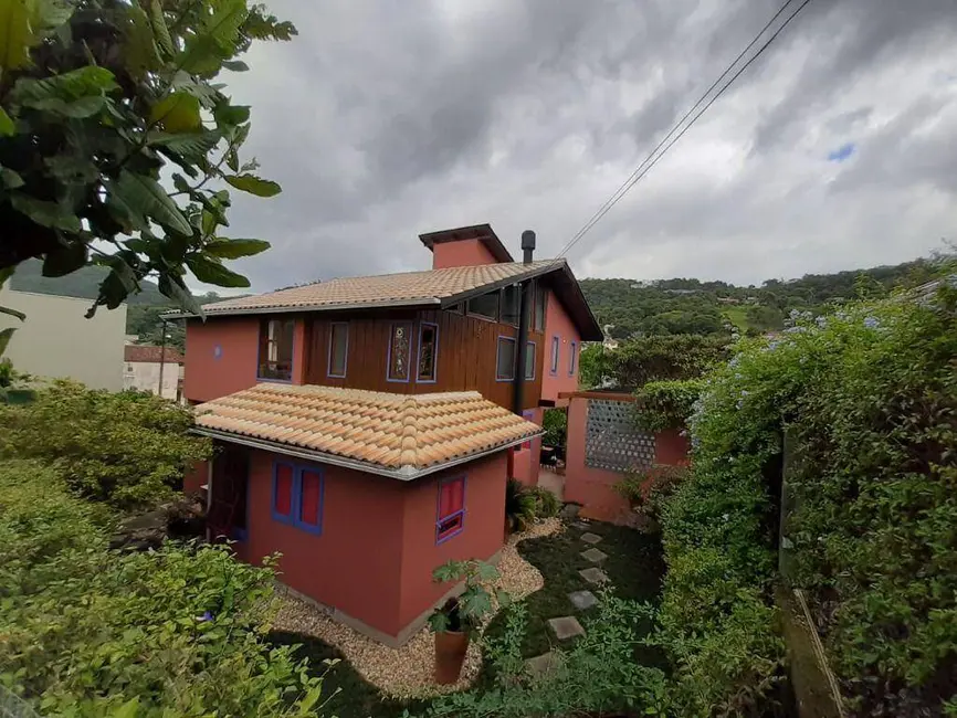 Foto 1 de Casa com 4 quartos à venda em Lagoa da Conceição, Florianopolis - SC