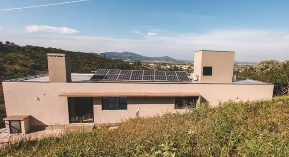 Foto 4 de Casa com 2 quartos à venda, 120m2 em Garopaba - SC