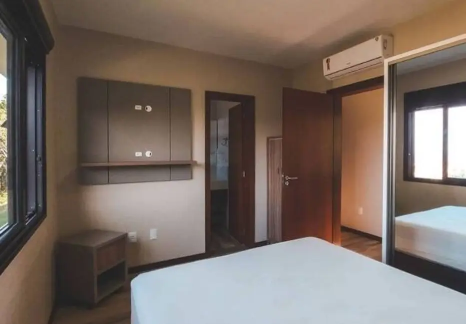 Foto 6 de Casa com 2 quartos à venda, 120m2 em Garopaba - SC