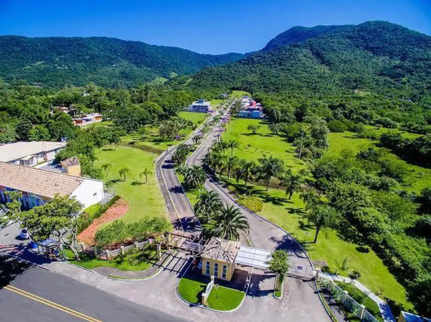 Foto 1 de Terreno / Lote à venda, 1593m2 em Ribeirão da Ilha, Florianopolis - SC