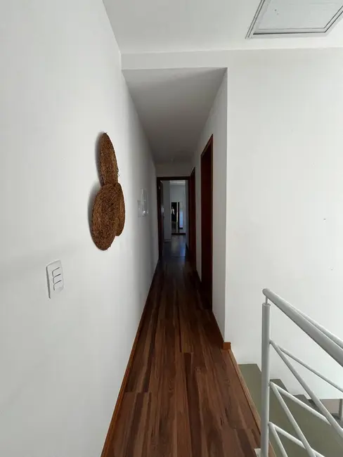 Casa com 3 quartos para alugar, 127m2 em Campeche, Florianopolis - SC - imagem 9 Foto 9 de Casa com 3 quartos para alugar, 127m2 em Campeche, Florianopolis - SC