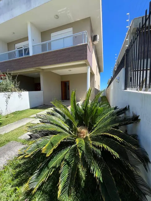 Foto 2 de Casa com 3 quartos para alugar, 127m2 em Campeche, Florianopolis - SC