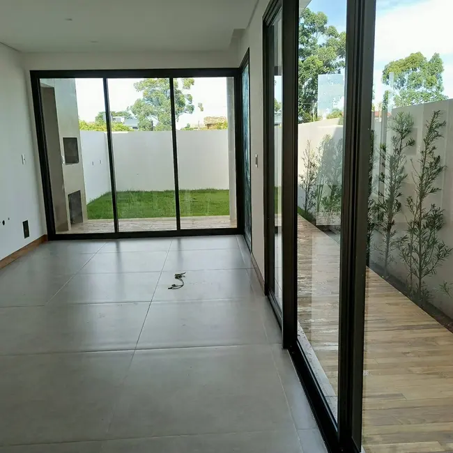 Foto 8 de Casa com 3 quartos à venda em Campeche, Florianopolis - SC