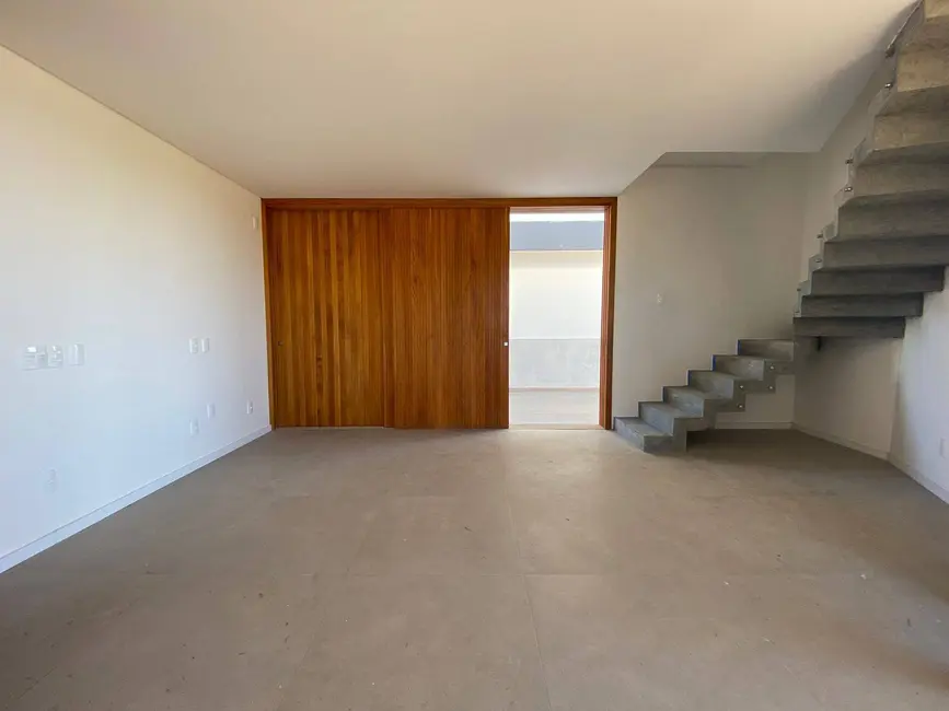 Foto 4 de Casa com 3 quartos à venda em Ribeirão da Ilha, Florianopolis - SC