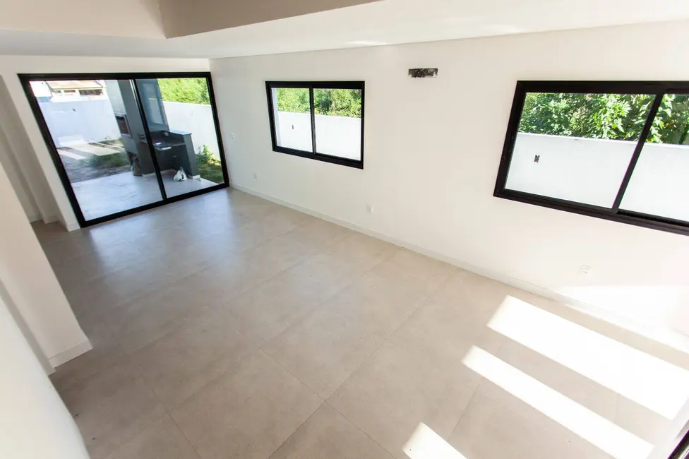 Foto 4 de Casa com 3 quartos à venda em Campeche, Florianopolis - SC