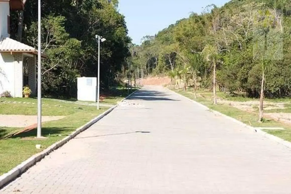 Foto 1 de Terreno / Lote à venda, 761m2 em Campeche, Florianopolis - SC