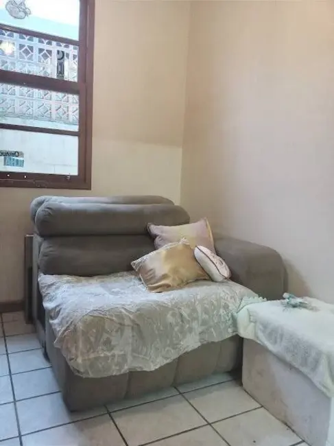 Casa com 3 quartos à venda, 220m2 em Florianopolis - SC - imagem 9 Foto 9 de Casa com 3 quartos à venda, 220m2 em Florianopolis - SC