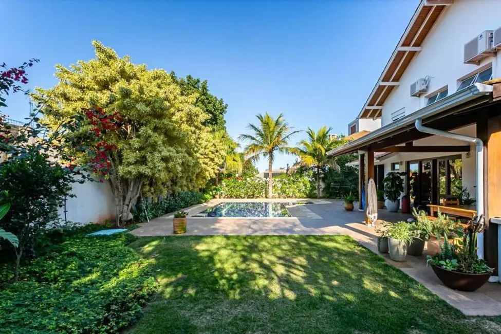 Foto 2 de Casa com 4 quartos à venda em Lagoa da Conceição, Florianopolis - SC