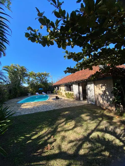 Foto 1 de Casa com 4 quartos à venda em Lagoa da Conceição, Florianopolis - SC